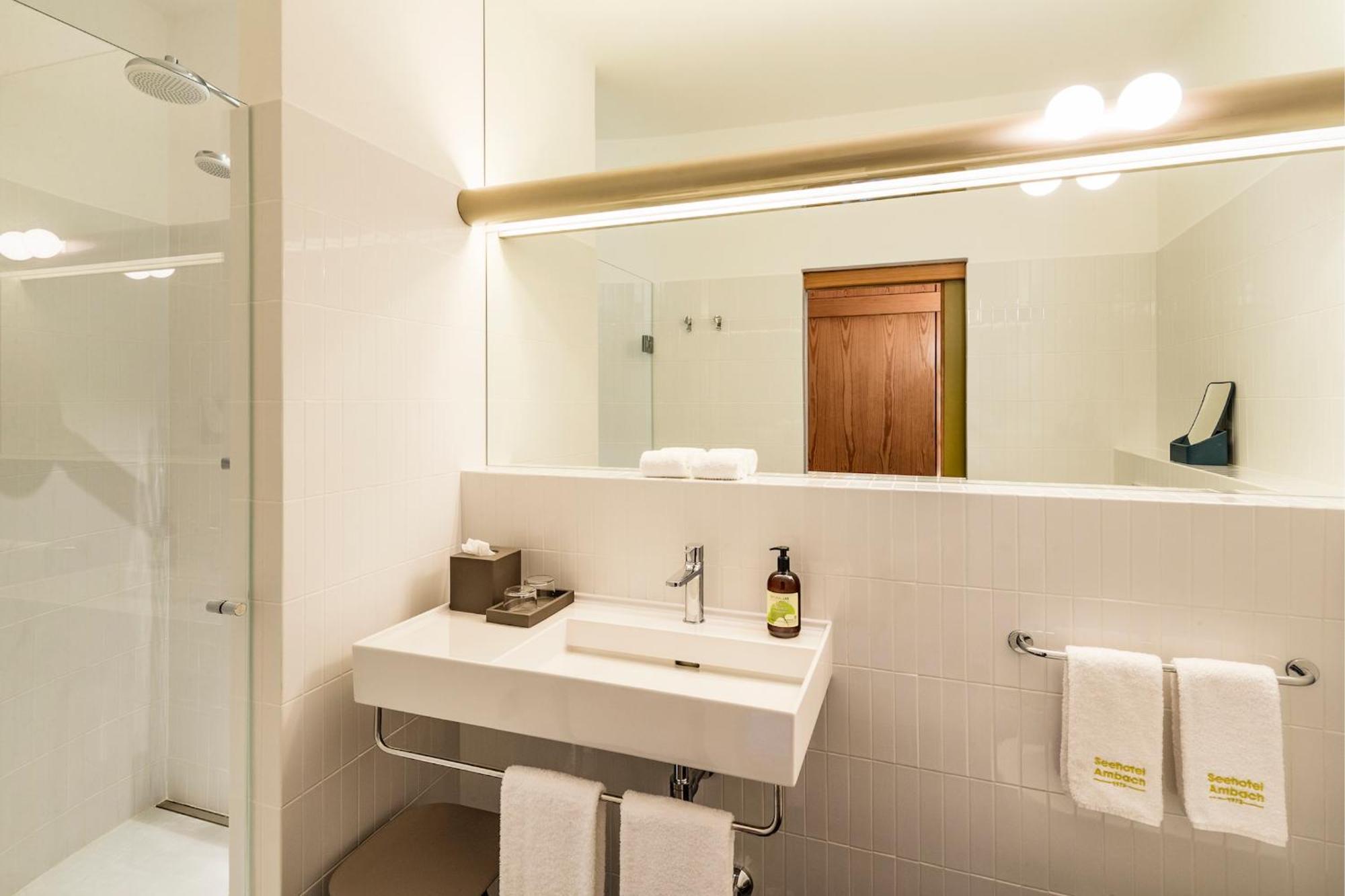 Seehotel Ambach Caldaro Kültér fotó