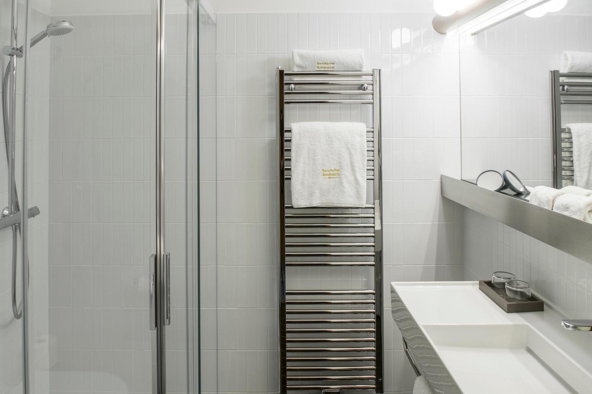 Seehotel Ambach Caldaro Szoba fotó
